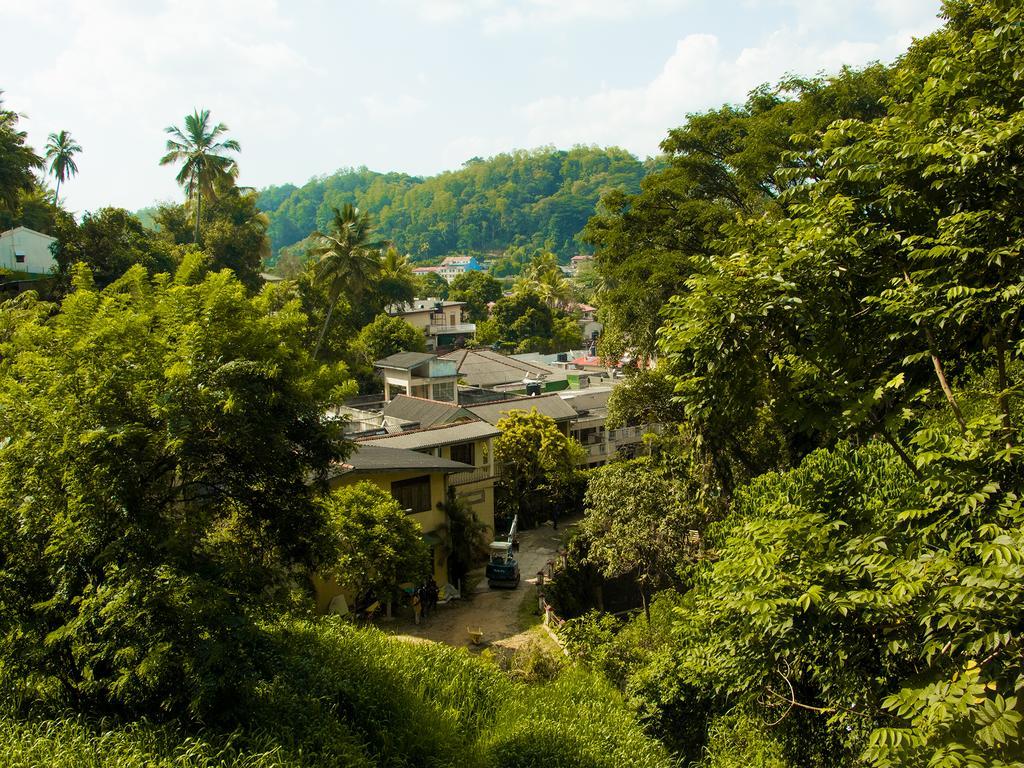 Aronka Homestay แคนดี้ ภายนอก รูปภาพ