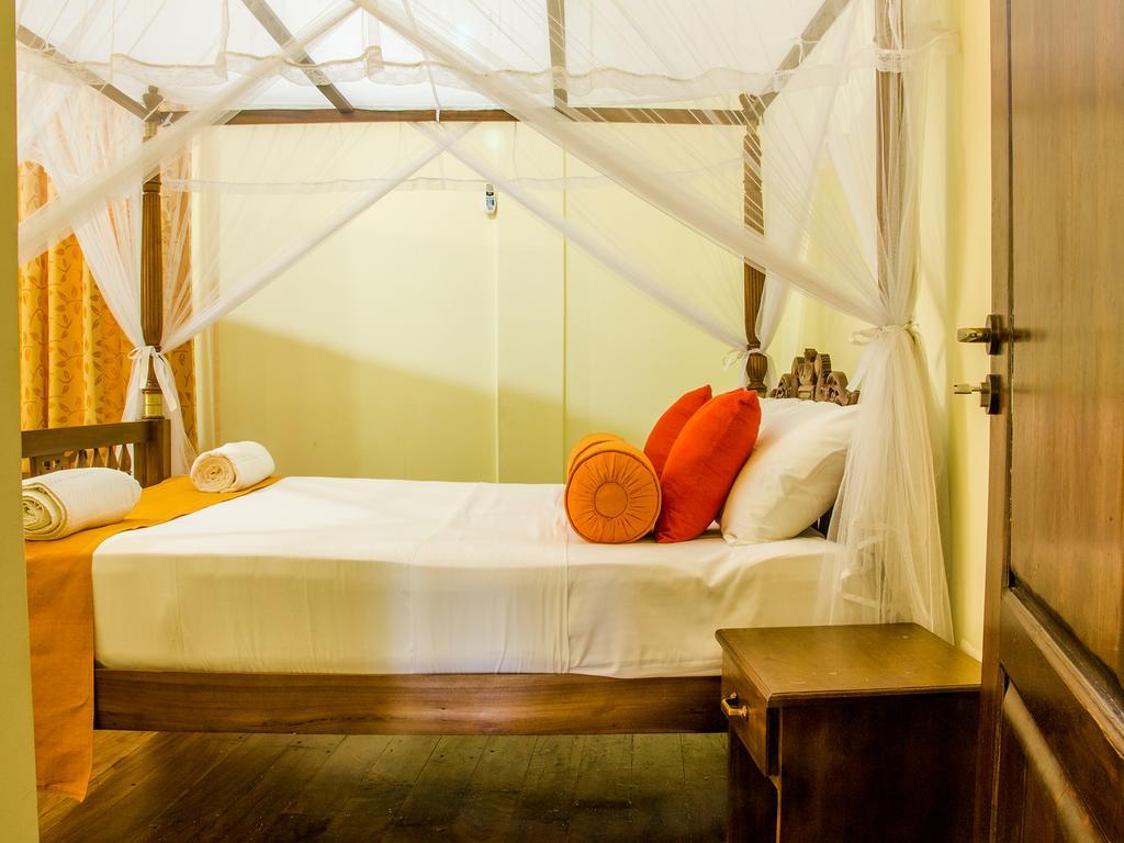 Aronka Homestay แคนดี้ ภายนอก รูปภาพ