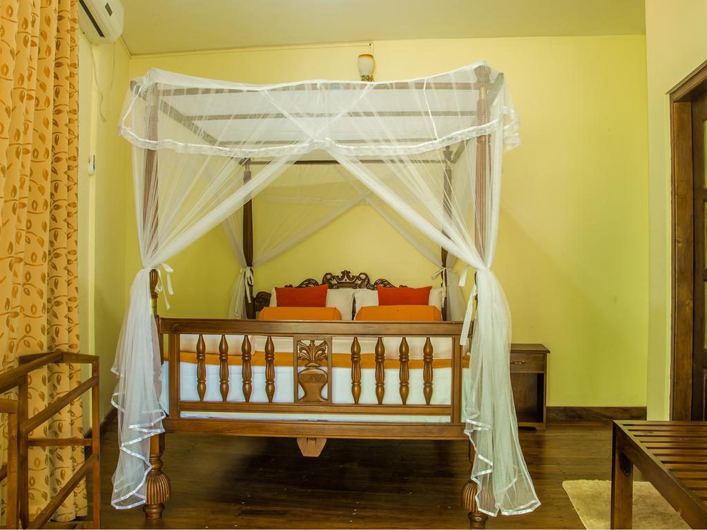 Aronka Homestay แคนดี้ ภายนอก รูปภาพ