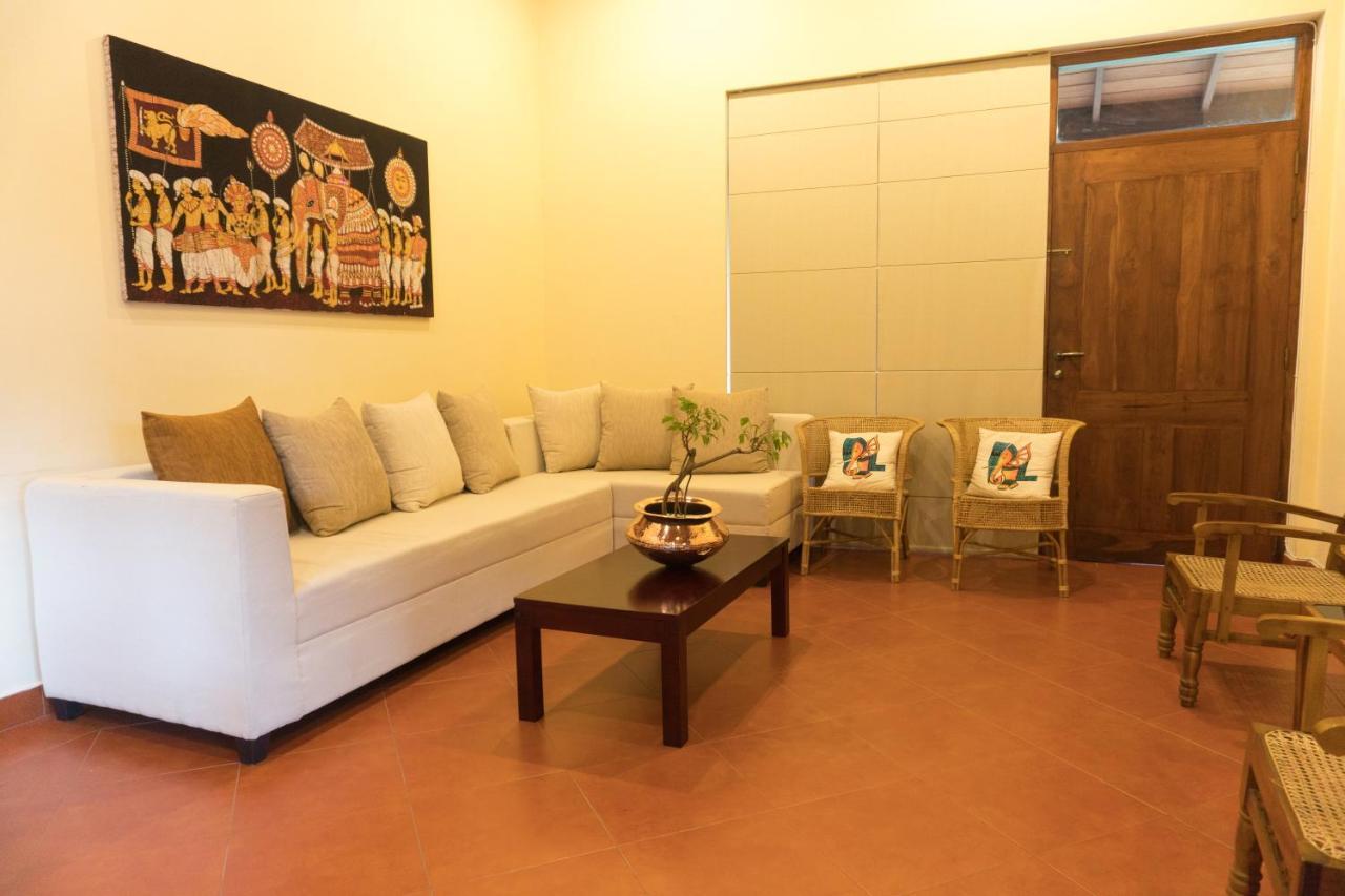 Aronka Homestay แคนดี้ ภายนอก รูปภาพ