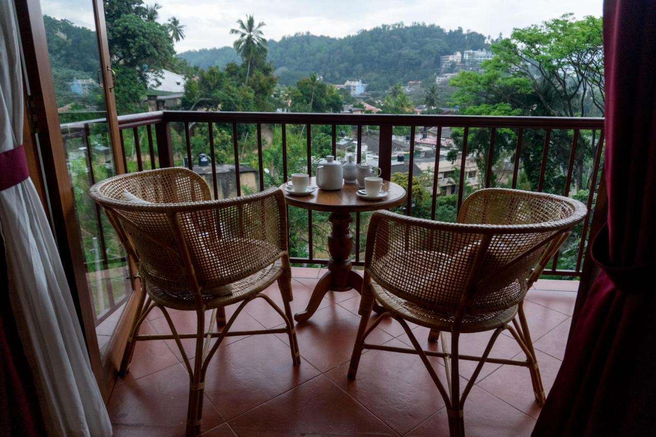 Aronka Homestay แคนดี้ ภายนอก รูปภาพ