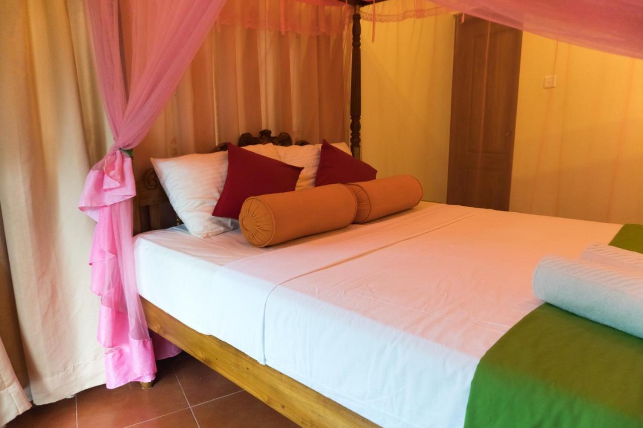 Aronka Homestay แคนดี้ ห้อง รูปภาพ